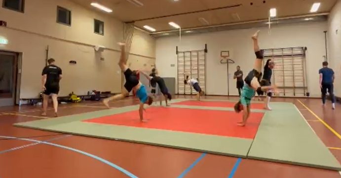 Animal flow tijdens de warming-up
